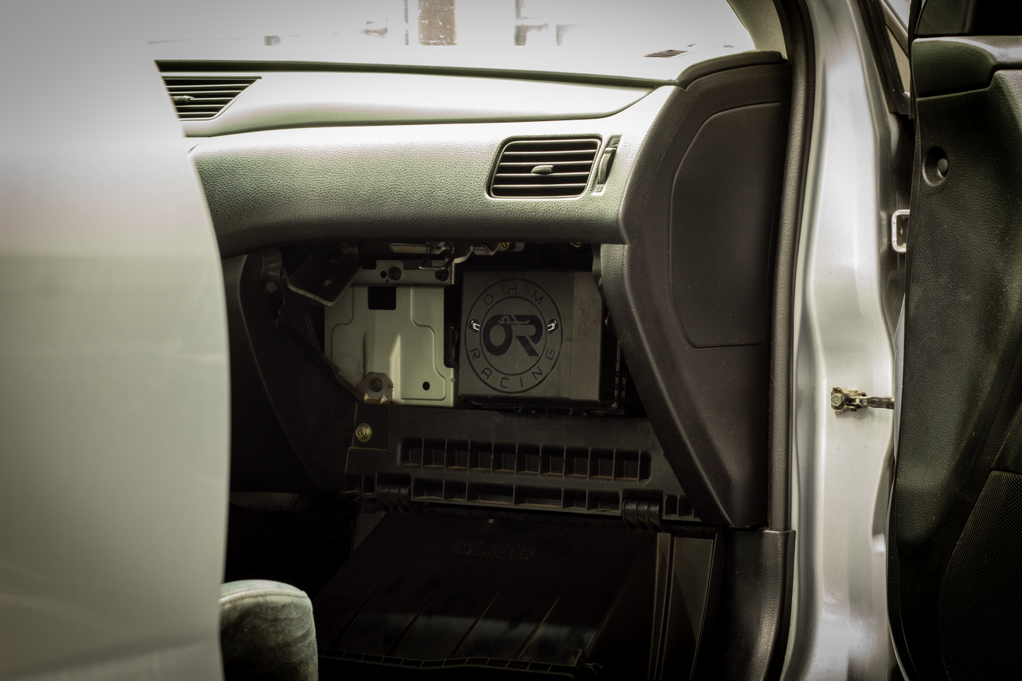 Evo 8-9 Plug & Play "Tucked" Mil-Spec (Fuse-box Harness)