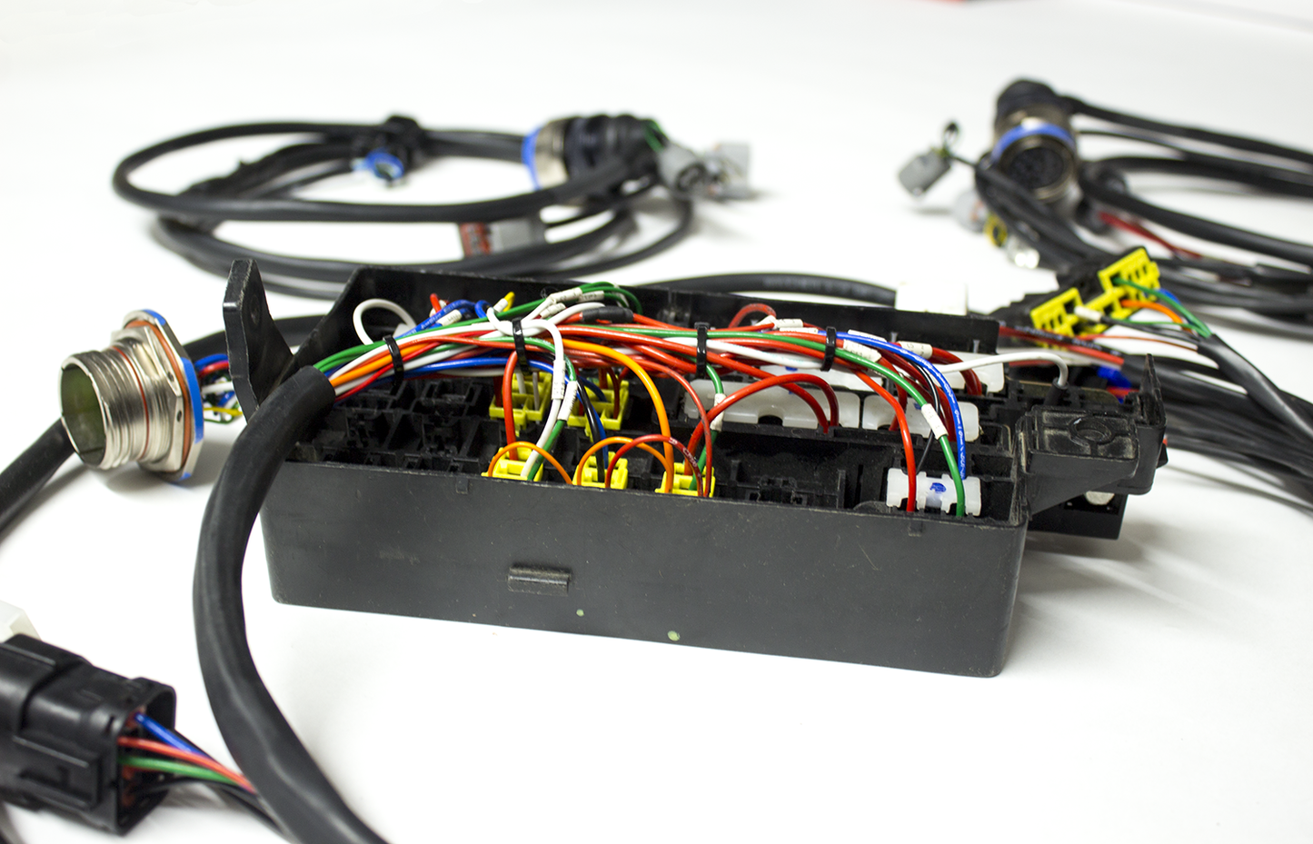 2G DSM 95-99 Eclipse "Tucked" Mil-spec Fuse-box Relocated Harness